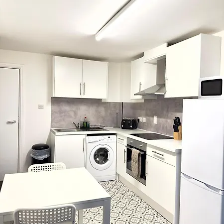 Apartment 2 Bed Comfortable Samara Place